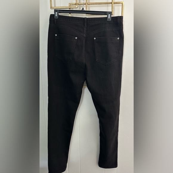 Black ripped jeans with detail - Picture 3 of 6